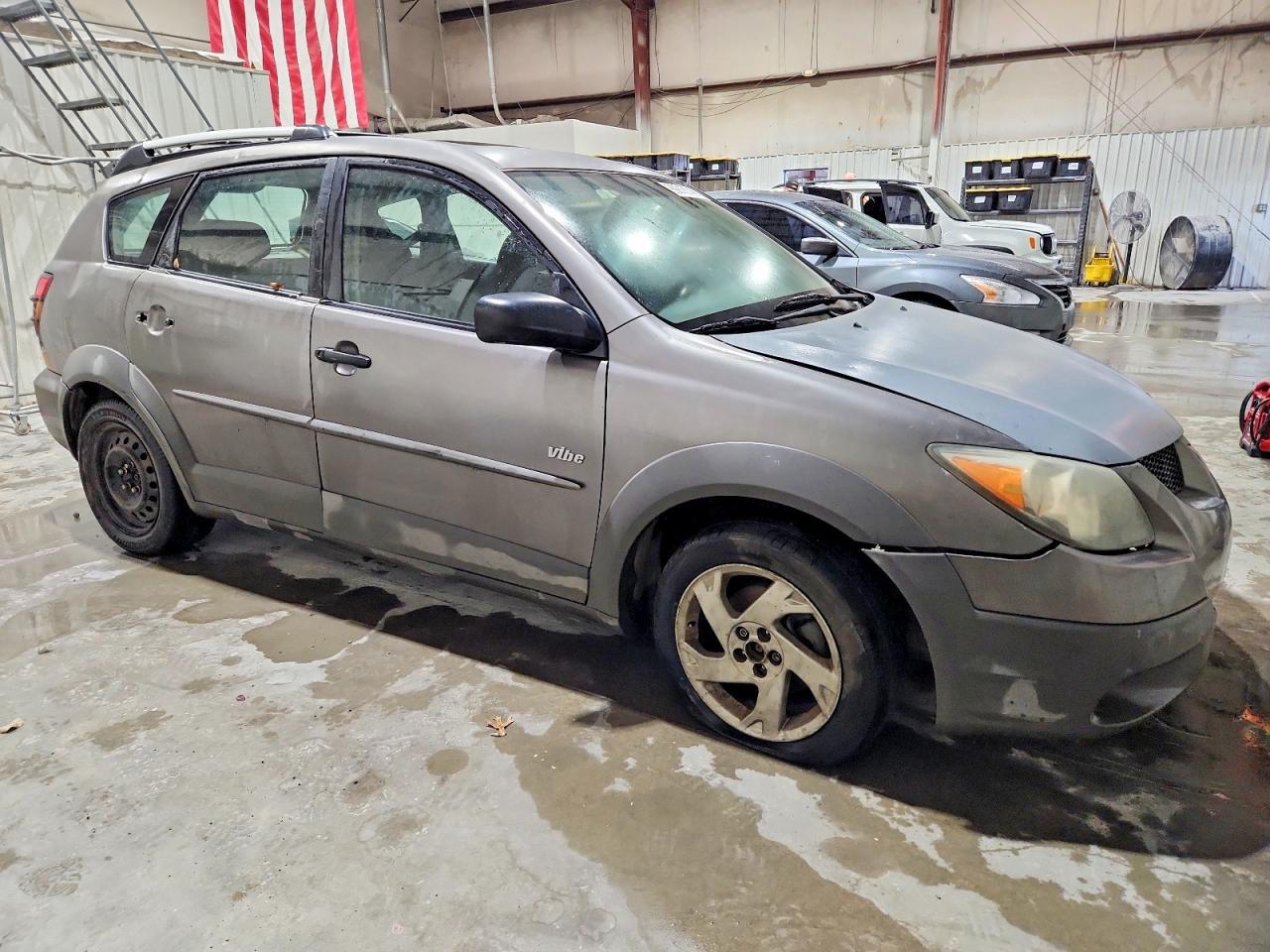 2003 Pontiac Vibe - Фото 4