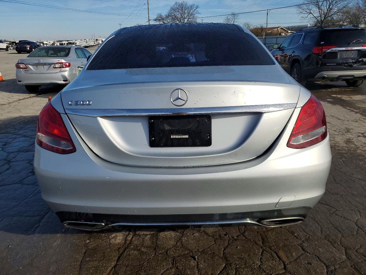 2017 Mercedes-Benz C 300 - Image 6