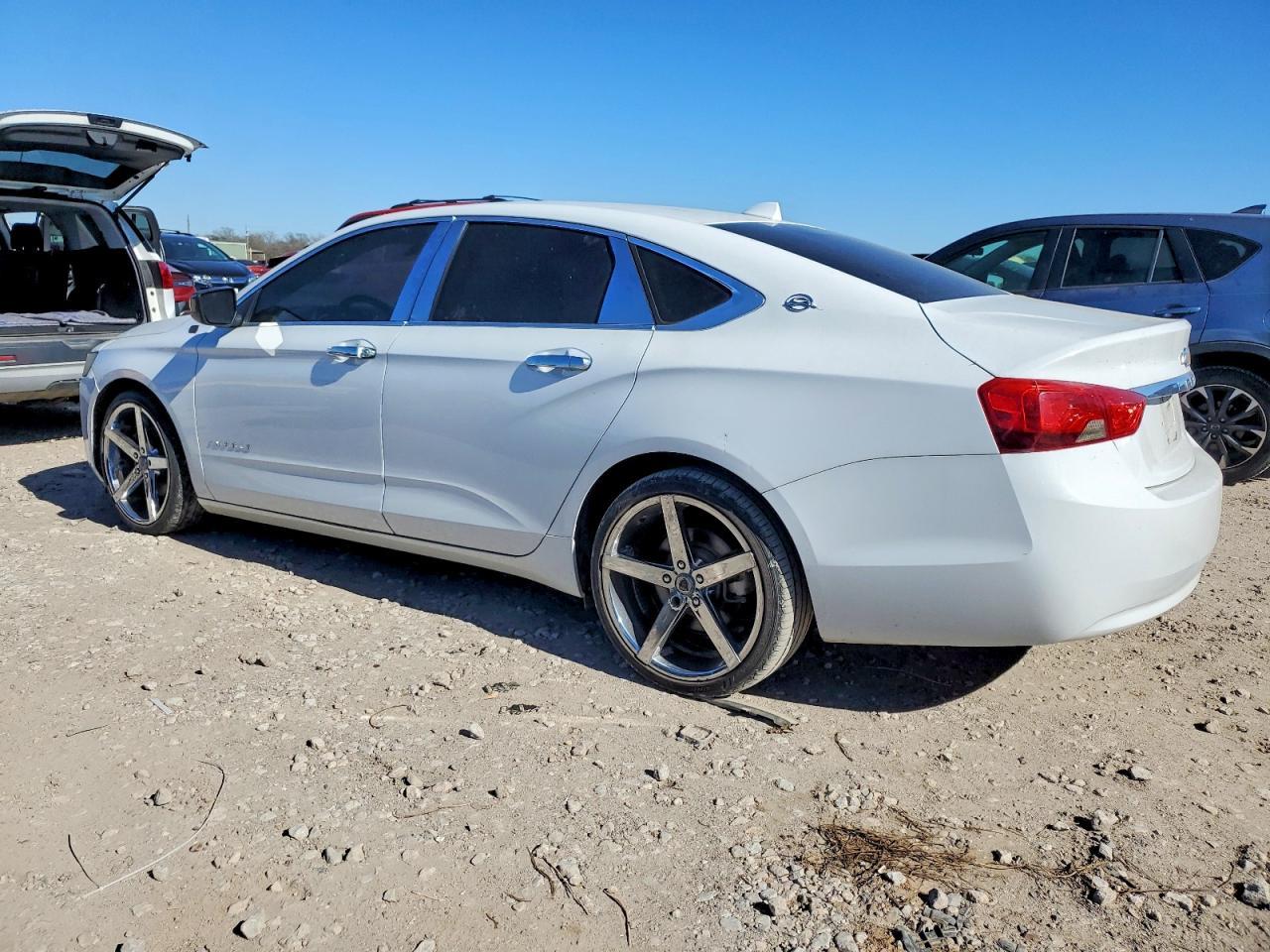 2014 Chevrolet Impala Ls - Фото 2