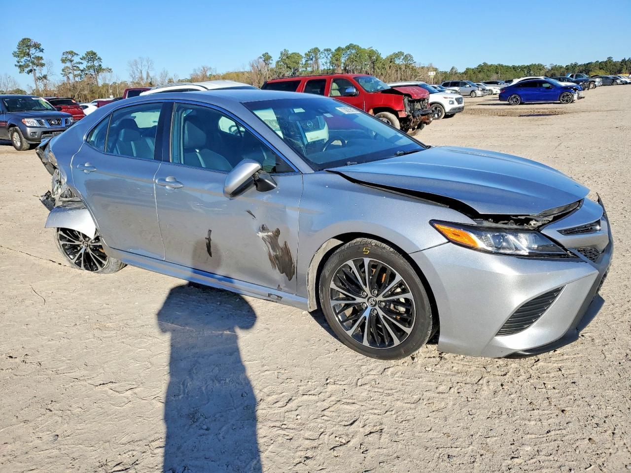 2019 Toyota Camry - Image 4
