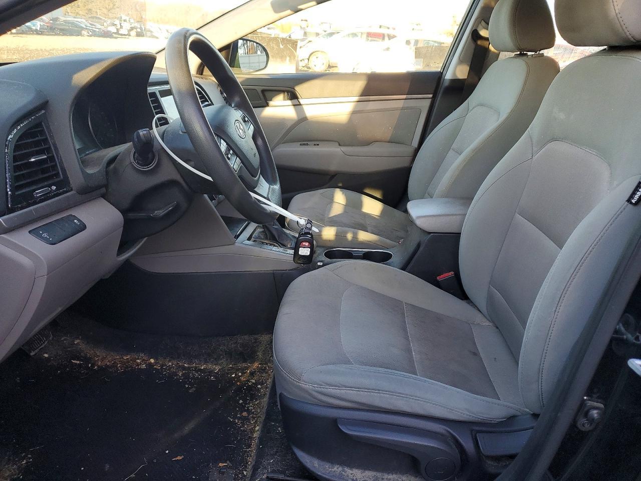 2017 Hyundai Elantra Se - Фото 7