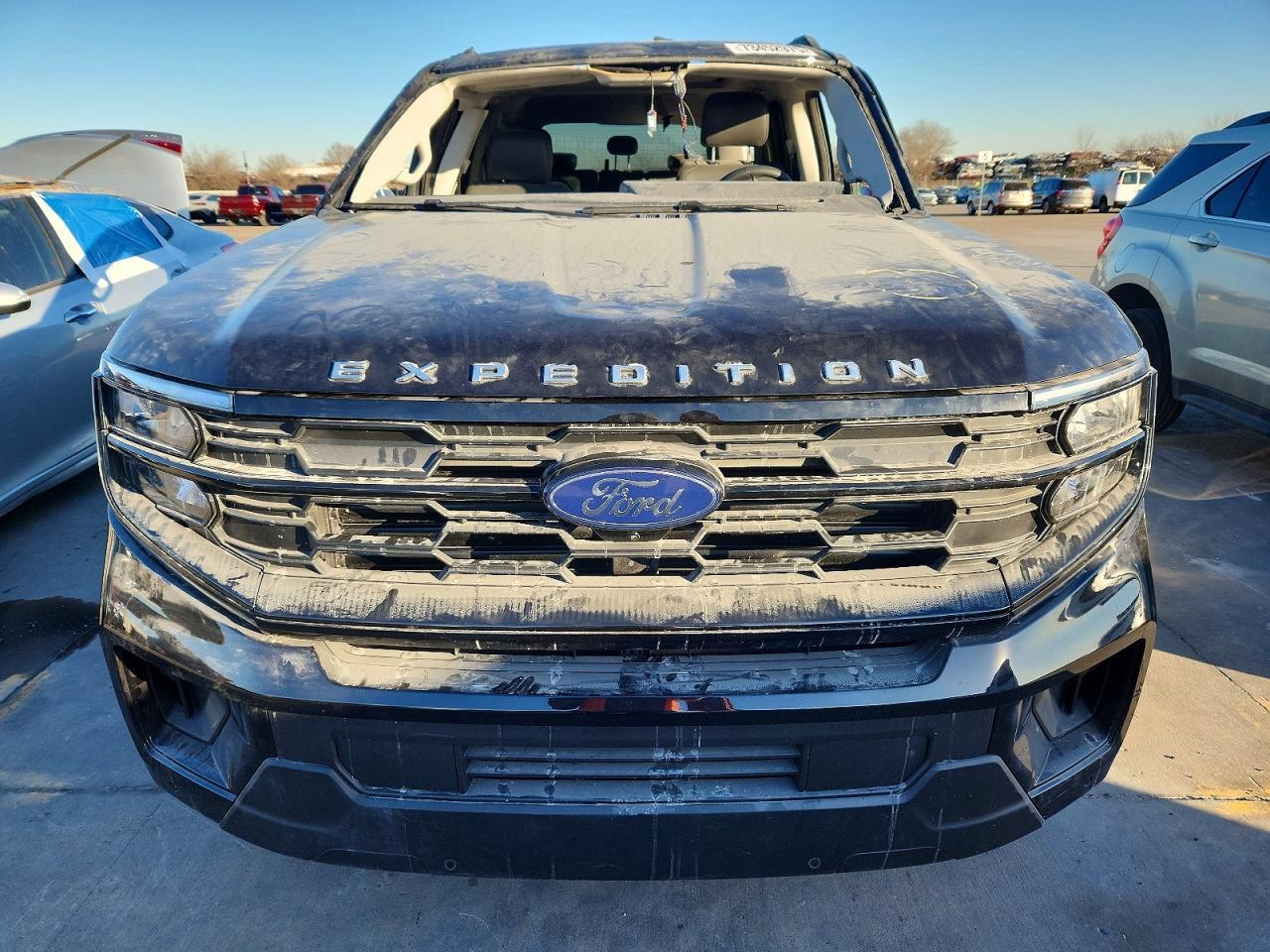 2025 Ford Expedition Active - Image 5