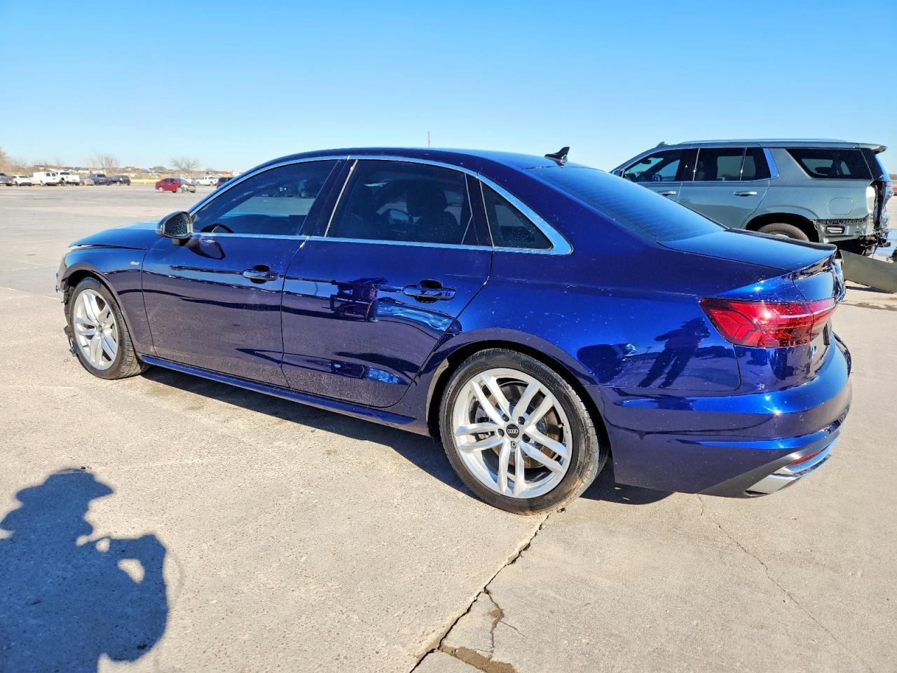 2023 Audi A4 Premium 45 - Фото 2