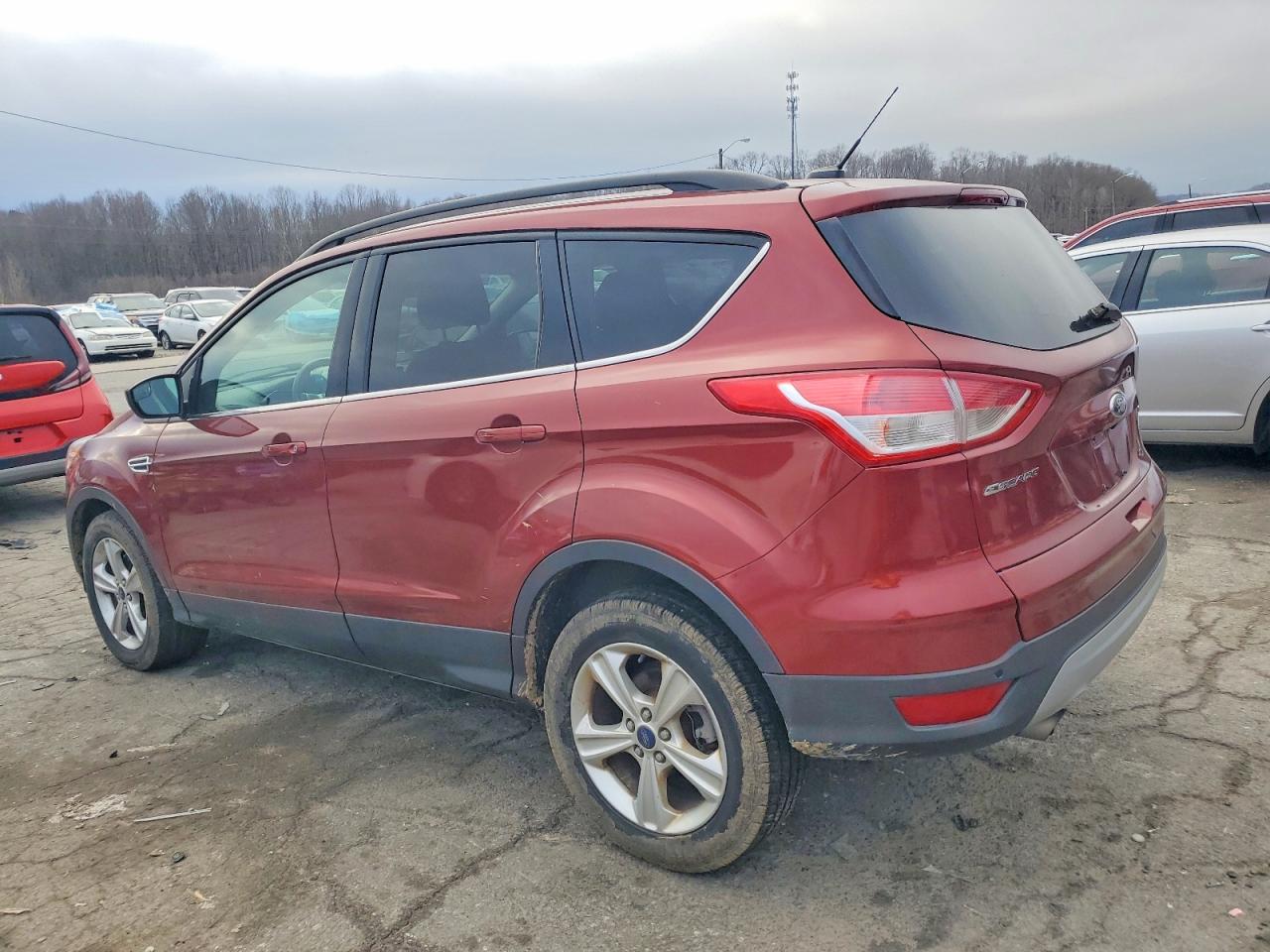 2014 Ford Escape Se - Фото 2