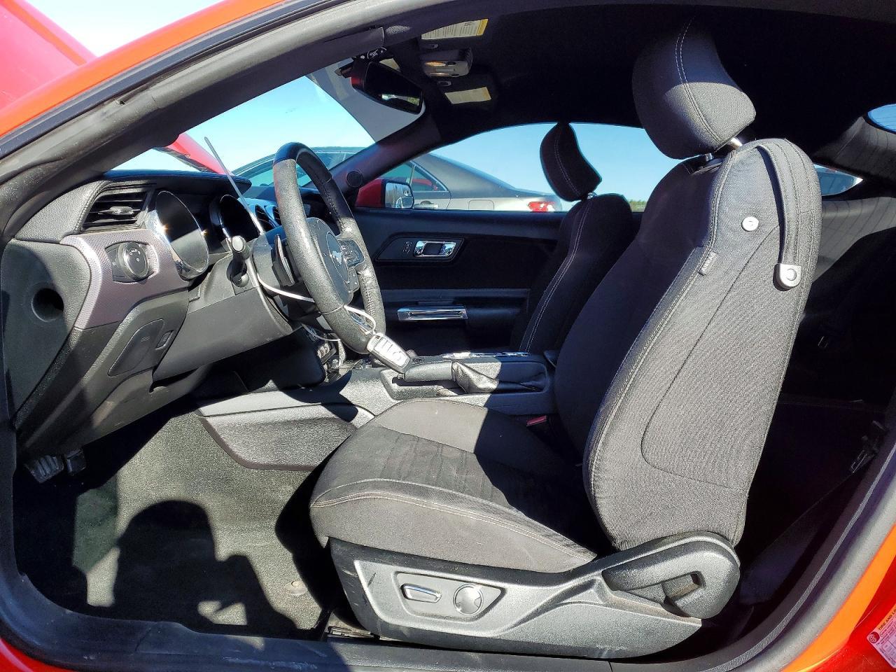 2017 Ford Mustang - Image 7