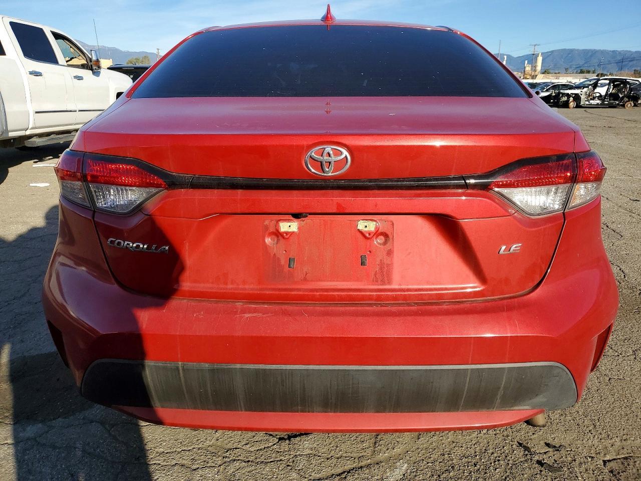 2020 Toyota Corolla Le - Image 6