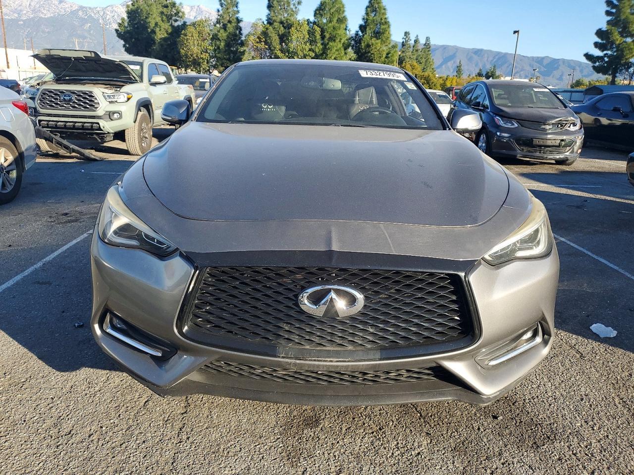 2017 Infiniti Q60 3.0T Premium - Фото 5