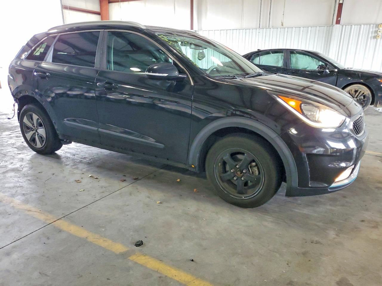 2018 Kia Niro Ex - Image 4