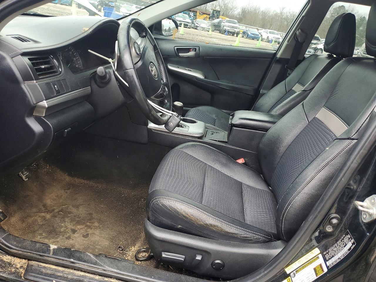 2013 Toyota Camry Se - Image 7