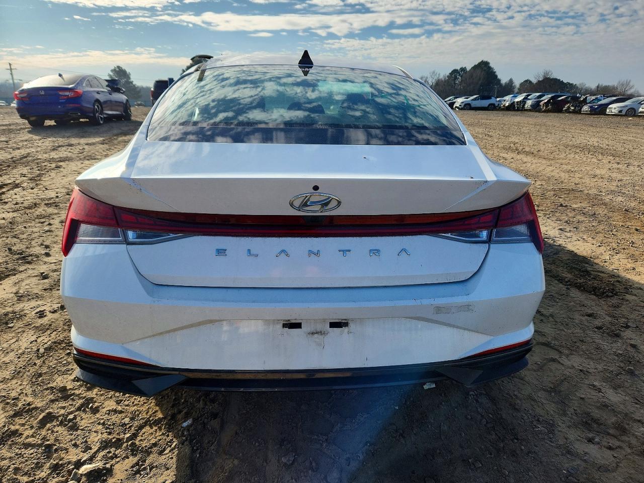 2021 Hyundai Elantra Sel - Фото 6