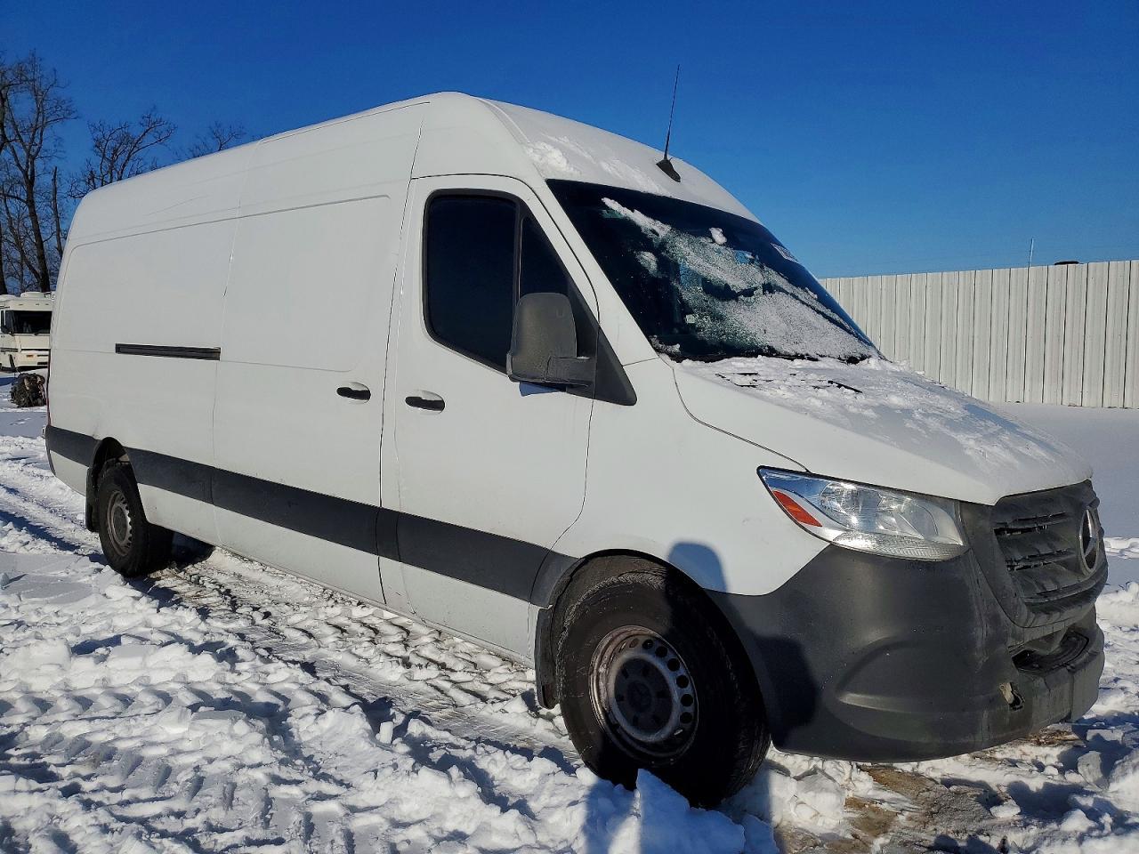 2021 Mercedes-Benz Sprinter 2500 - Фото 4