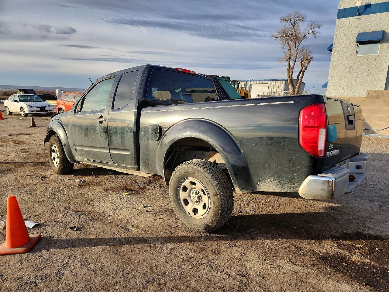 2014 Nissan Frontier S - Фото 2