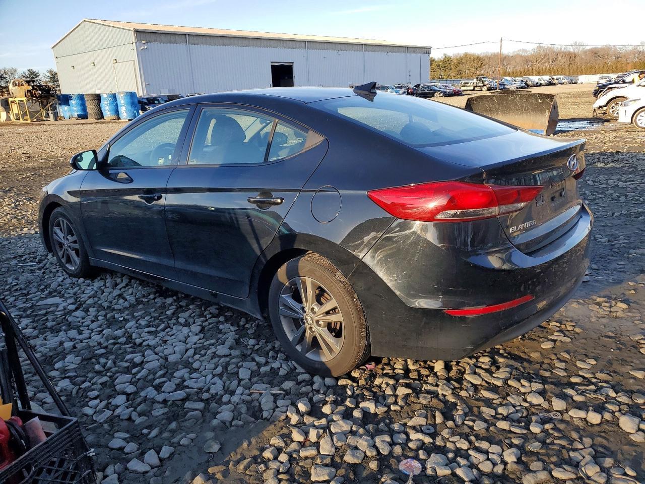 2017 Hyundai Elantra Se - Фото 2