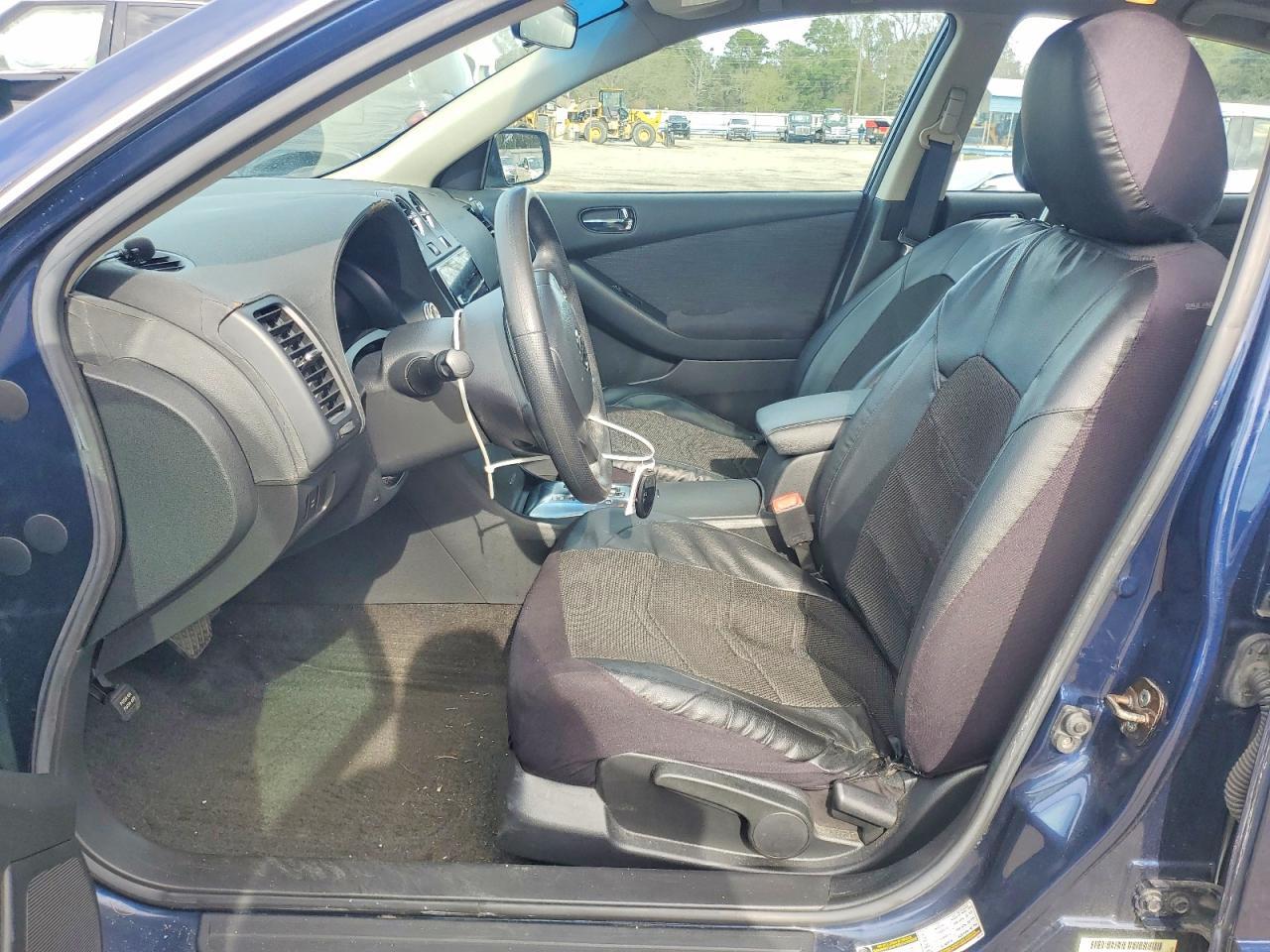 2010 Nissan Altima Base - Фото 7