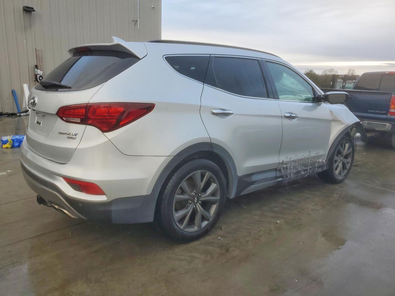 2017 Hyundai Santa Fe Sport 2.0T Ultimate - Фото 3