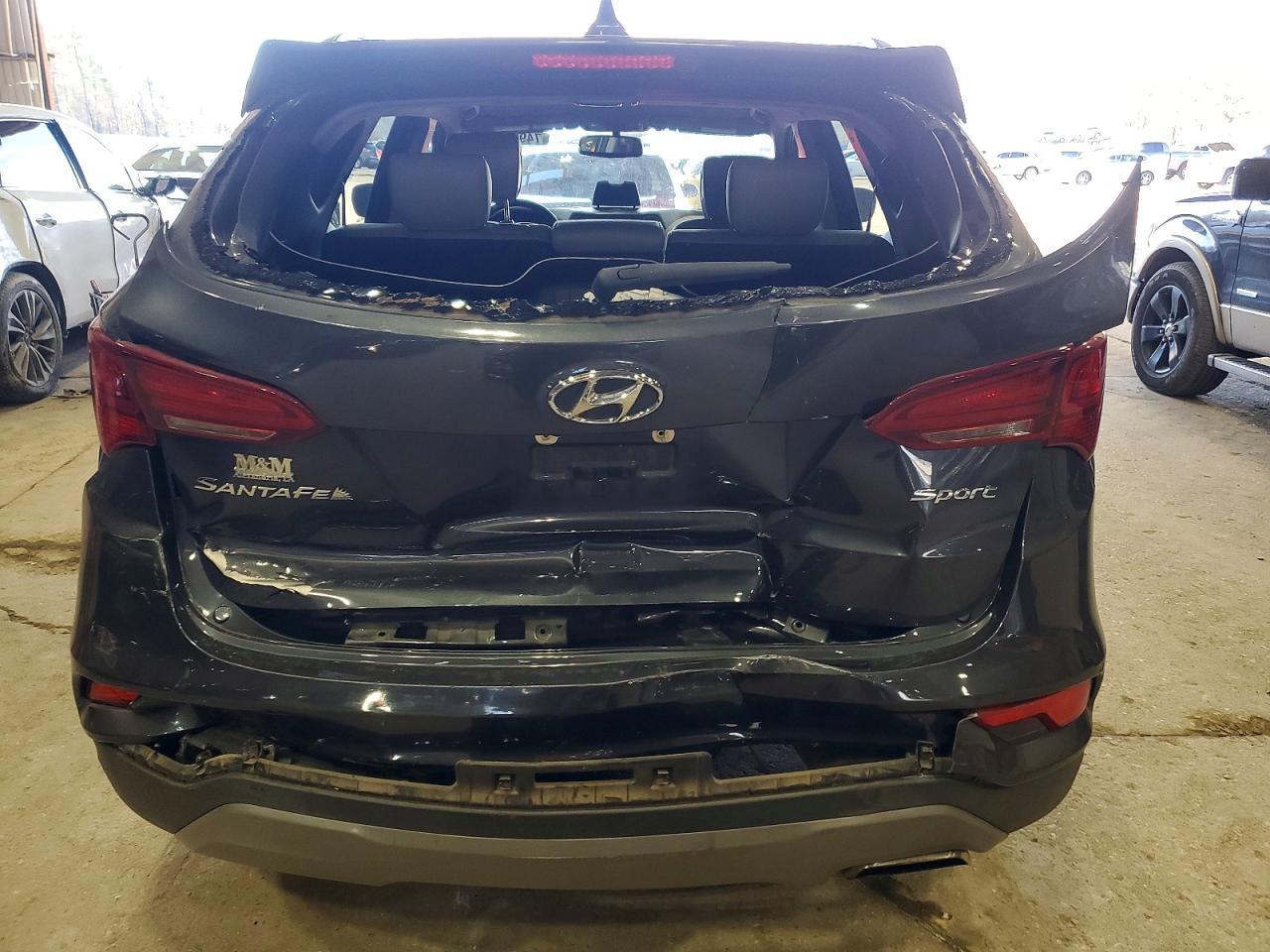 2018 Hyundai Santa Fe Sport 2.4L - Фото 6