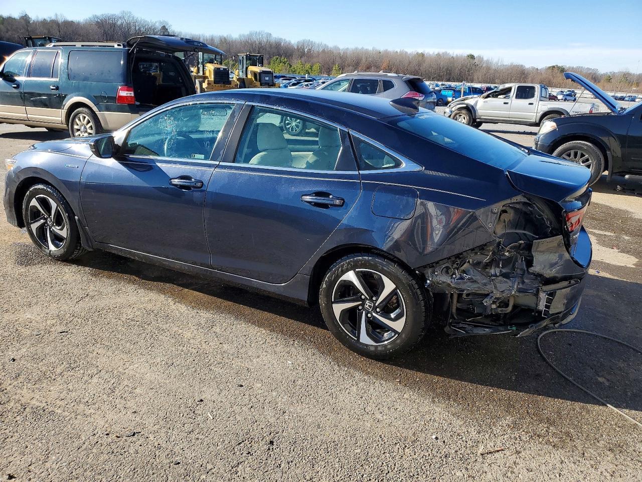 2022 Honda Insight - Фото 2