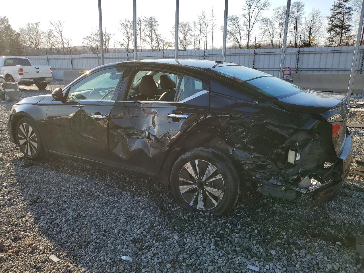 2020 Nissan Altima Sl - Фото 2