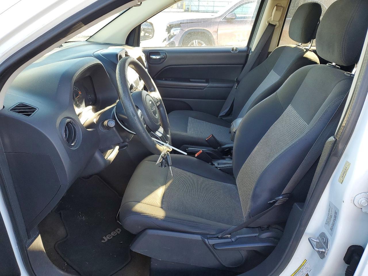 2016 Jeep Compass Sport - Image 7