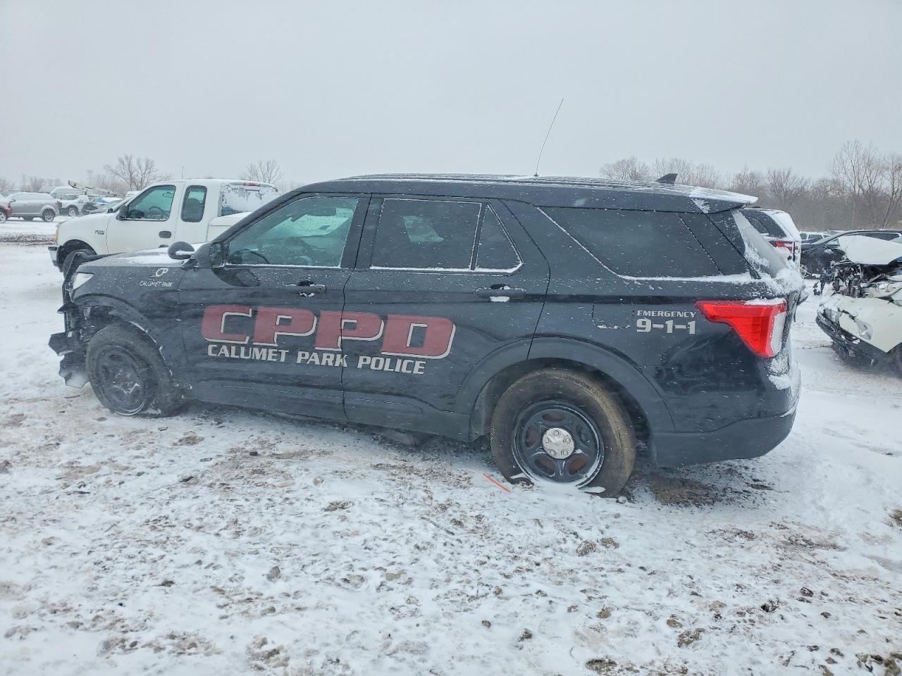 2021 Ford Explorer Police Interceptor - Фото 2