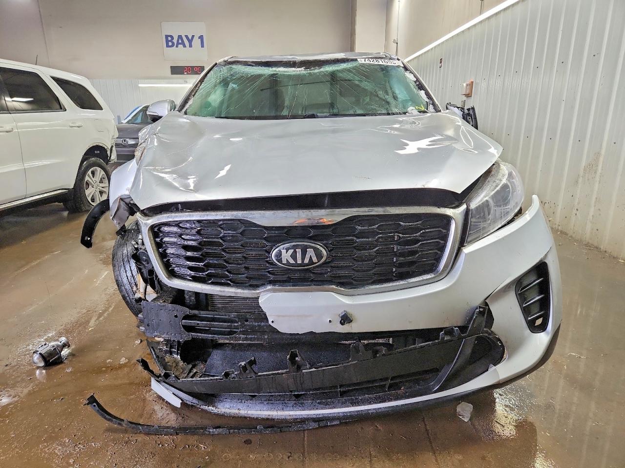 2019 Kia Sorento - Image 5