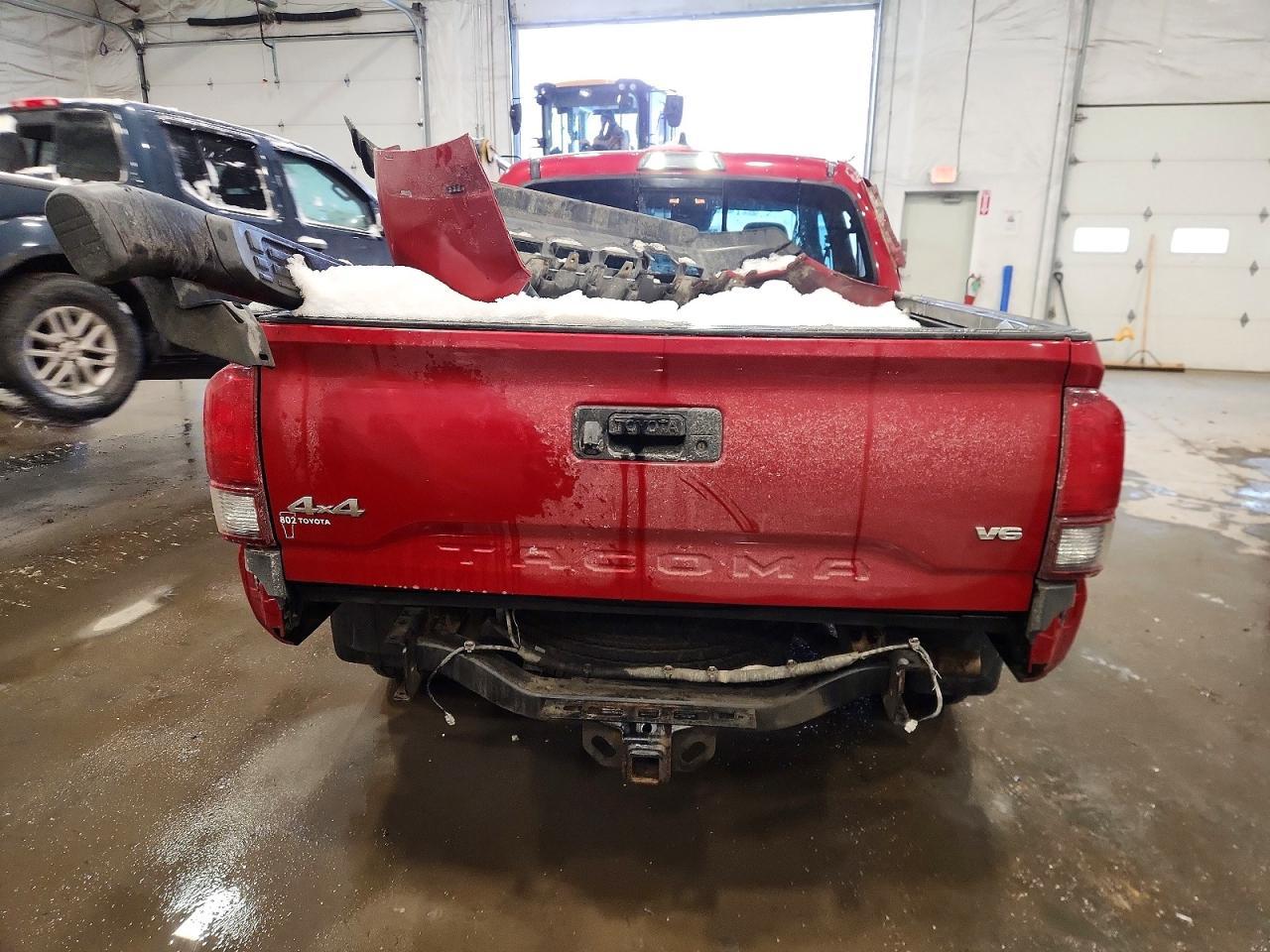 2020 Toyota Tacoma Double Cab - Image 6