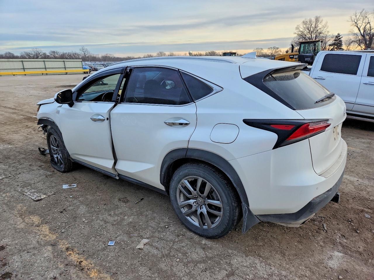 2016 Lexus Nx 250 - Фото 2