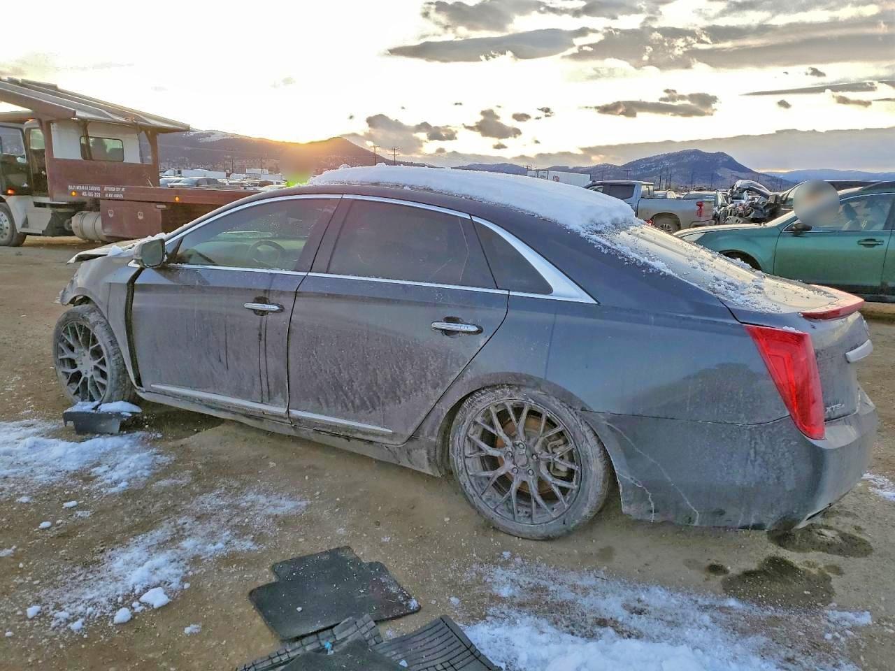 2013 Cadillac Xts Luxury Collection - Image 2