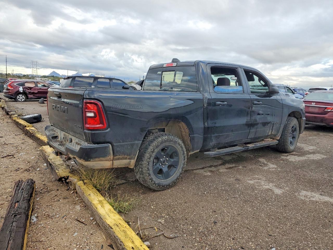 2025 Ram 1500 Tradesman - Image 3