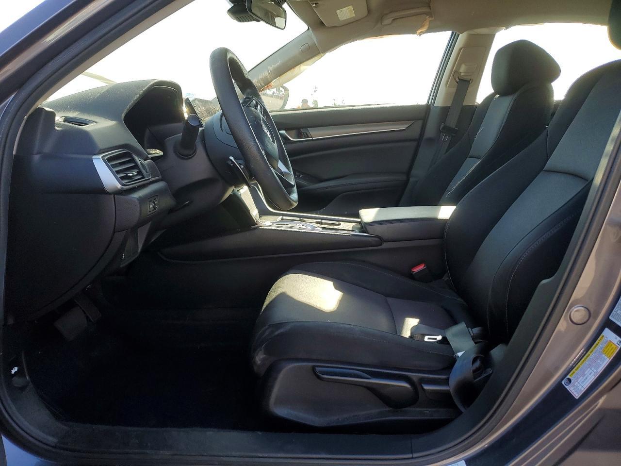 2021 Honda Accord Hybrid - Image 7