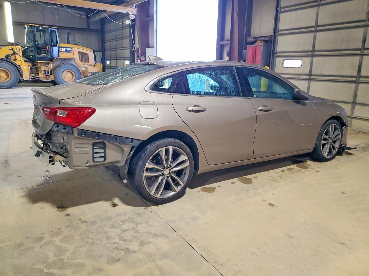 2023 Chevrolet Malibu Lt - Фото 3