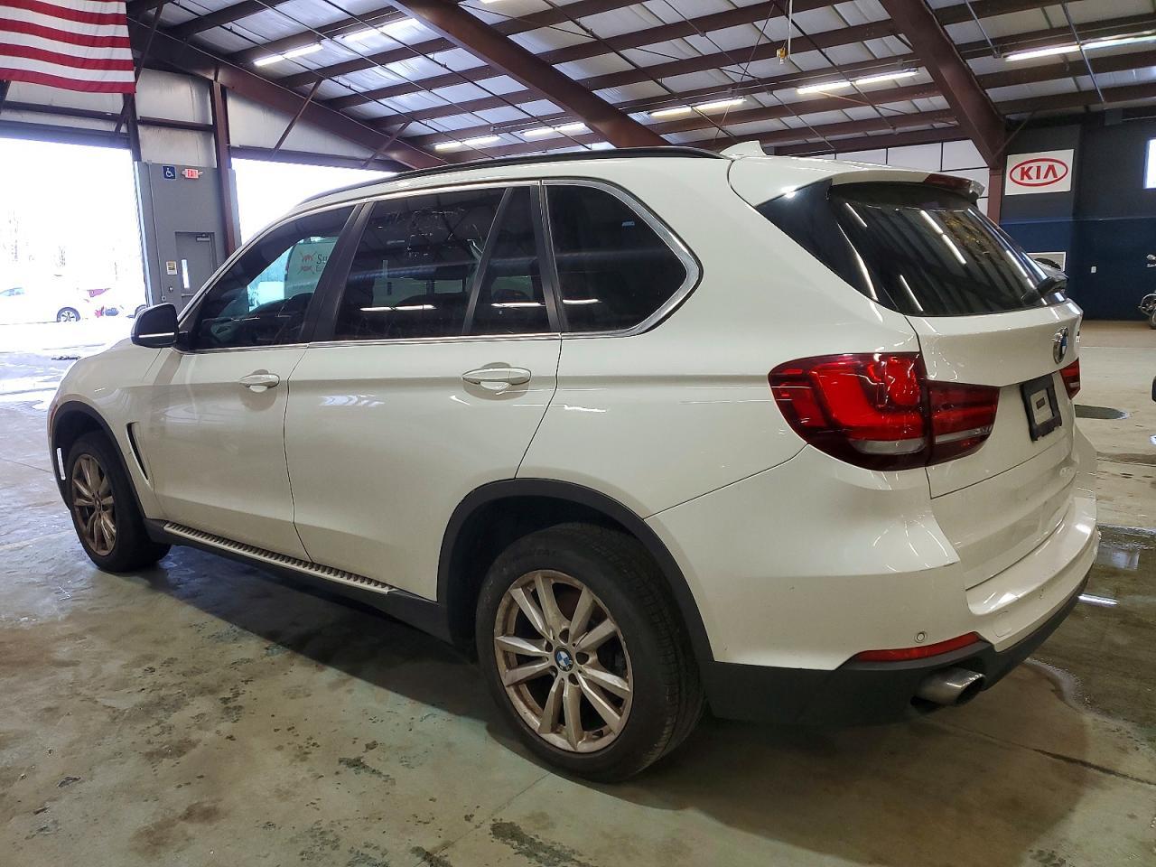 2015 BMW X5 xDrive35I - Фото 2
