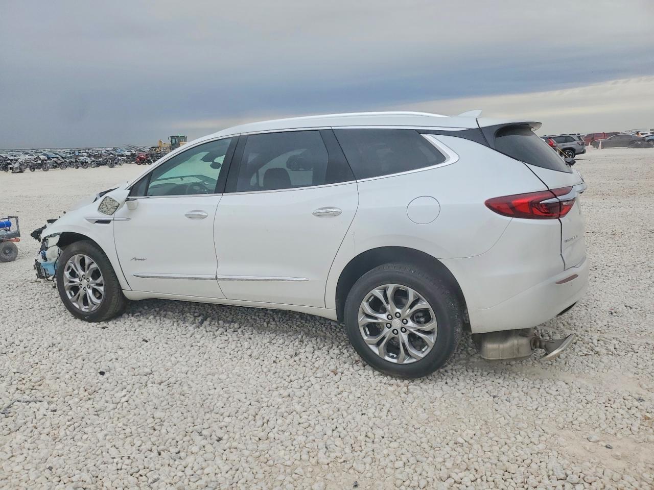 2020 Buick Enclave Avenir - Фото 2