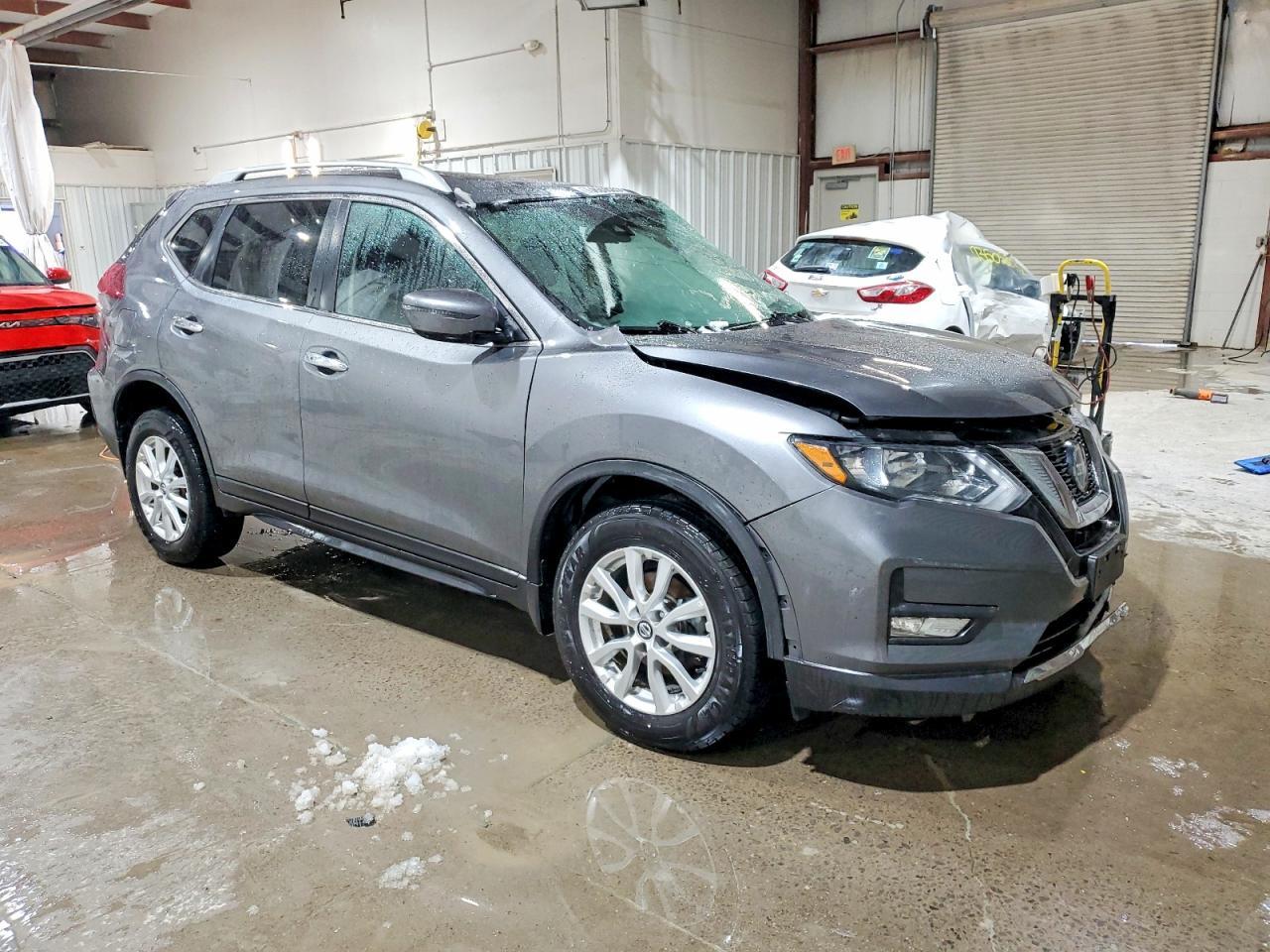 2020 Nissan Rogue S - Фото 4