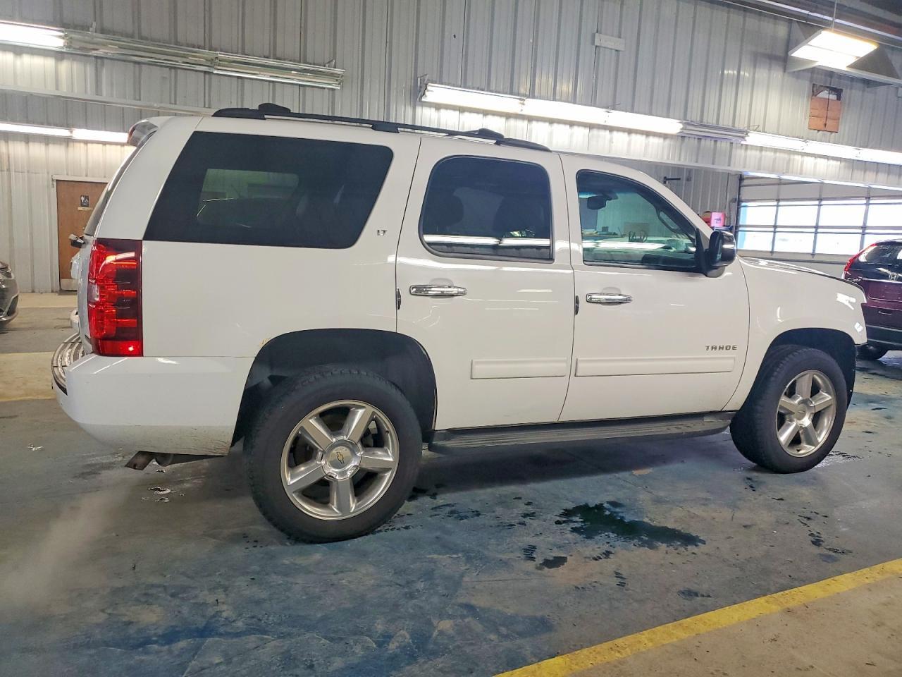 2012 Chevrolet Tahoe K1500 Lt - Image 3