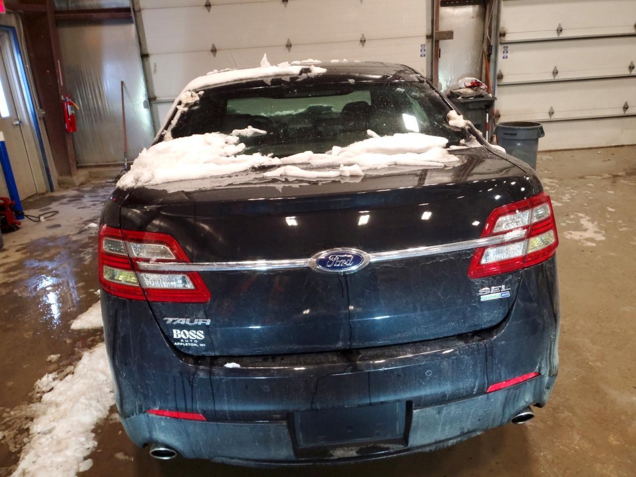 2015 Ford Taurus Sel - Image 6