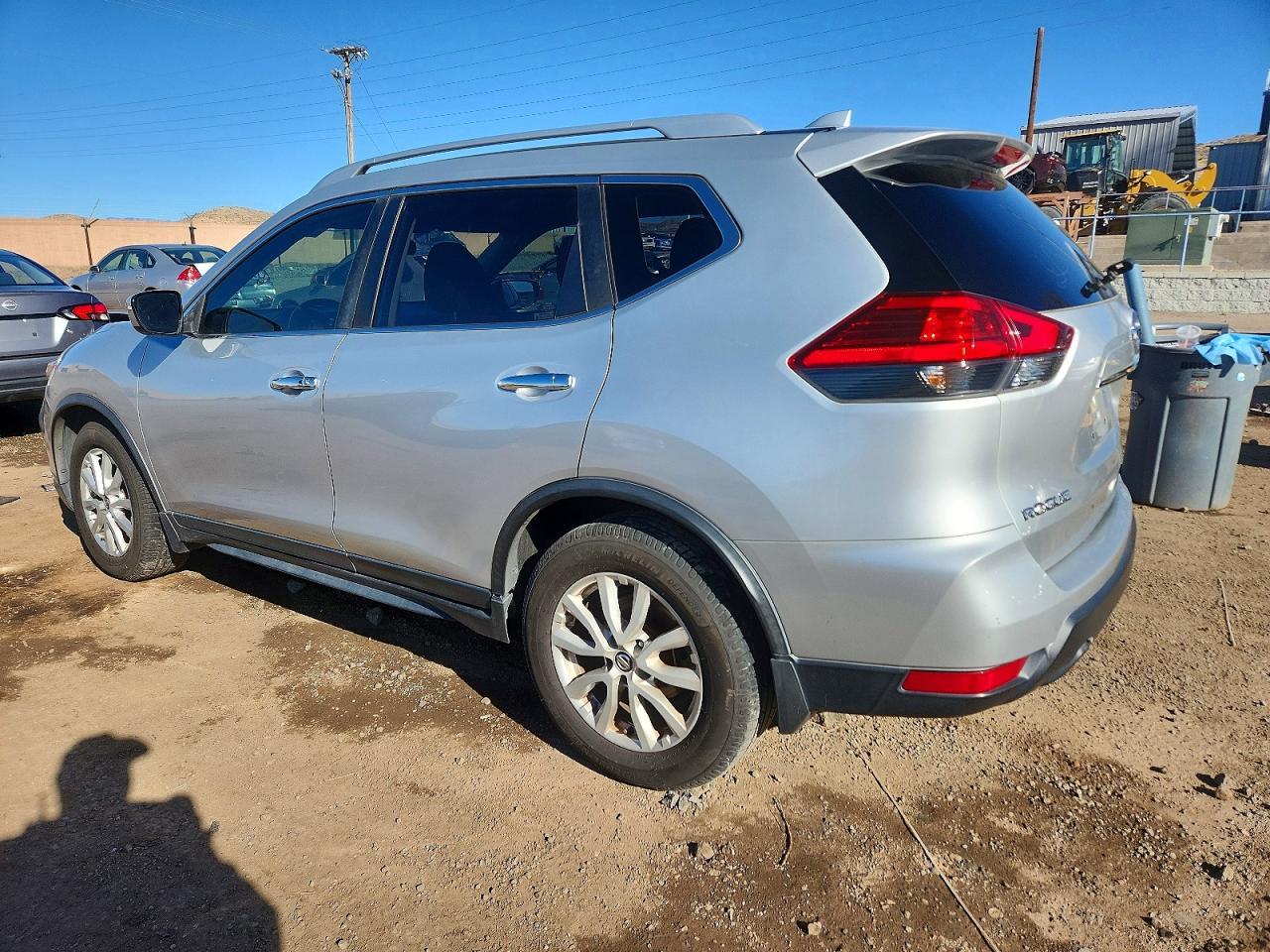 2017 Nissan Rogue S - Фото 2