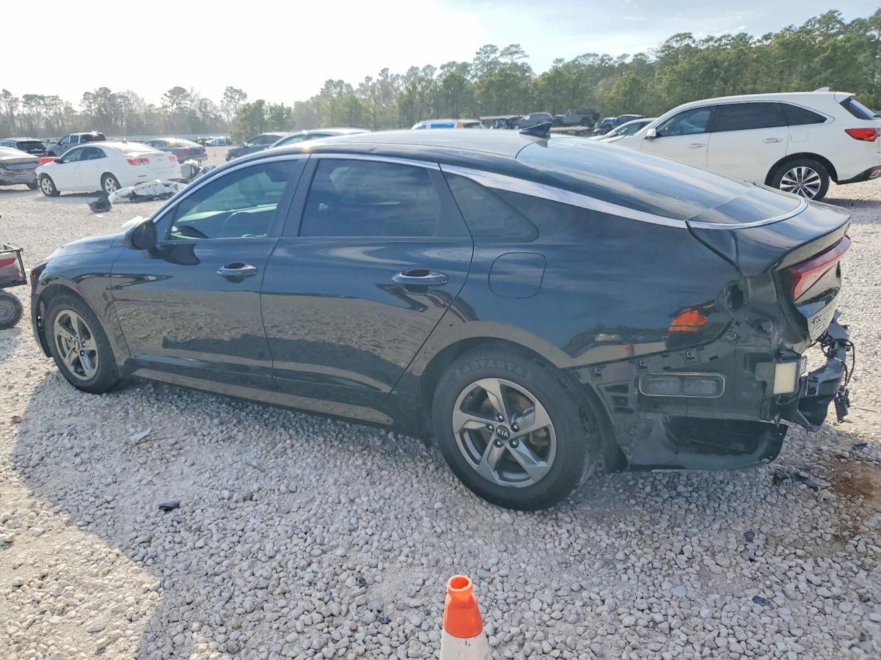 2021 Kia K5 Lxs - Image 2