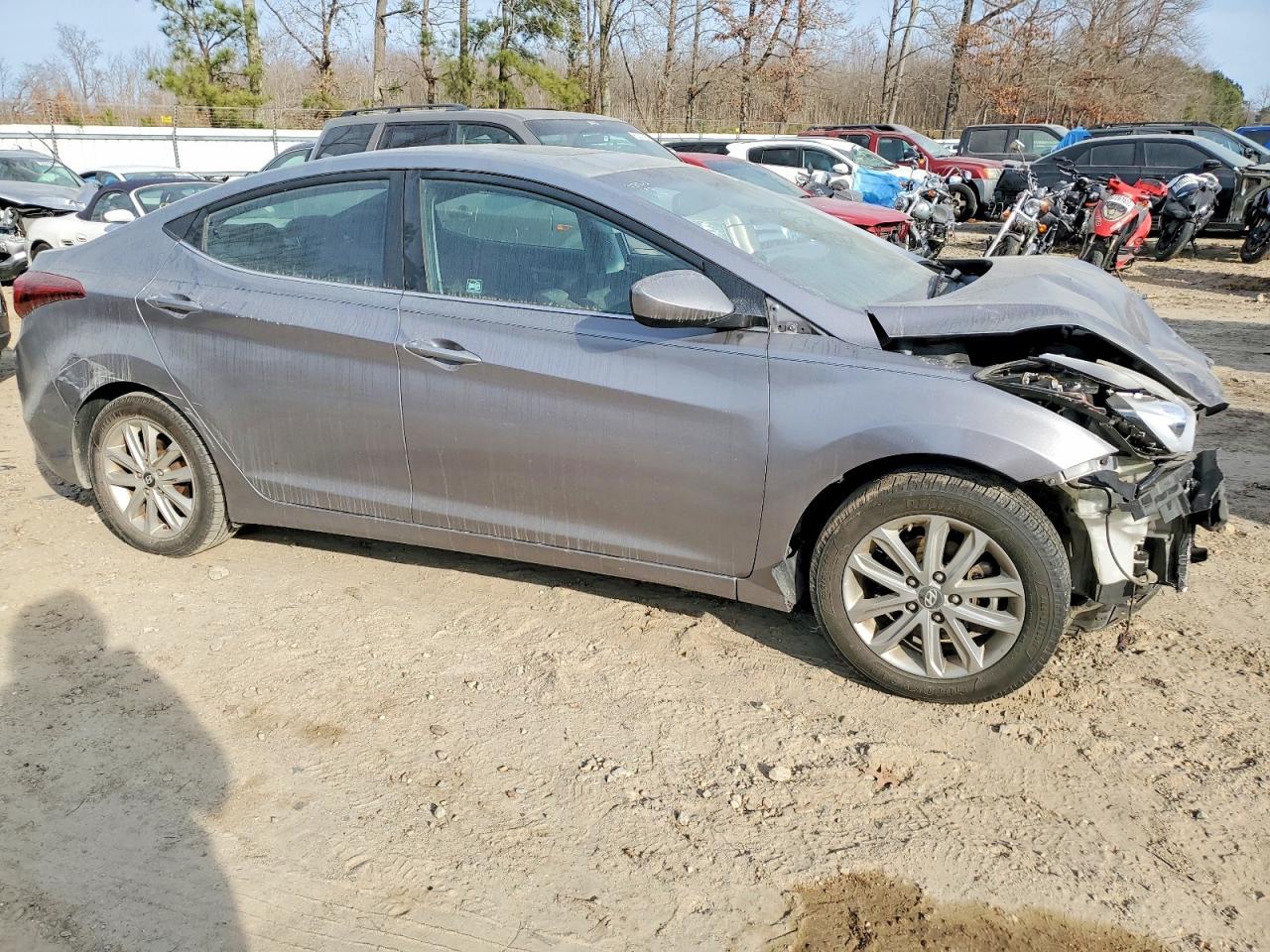 2015 Hyundai Elantra Se - Фото 4