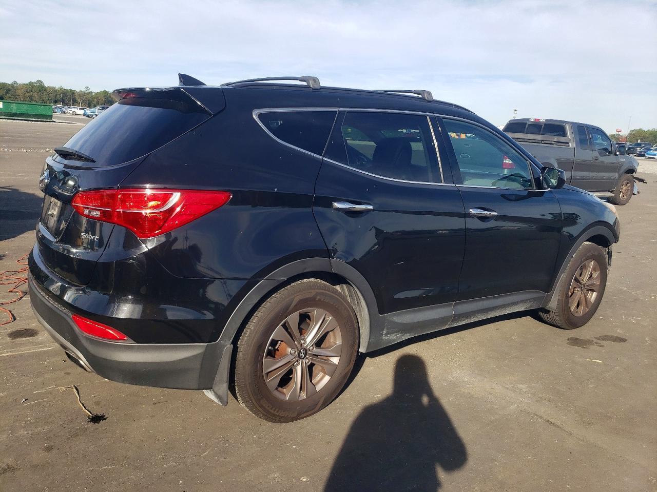 2015 Hyundai Santa Fe Sport 2.4L - Фото 3