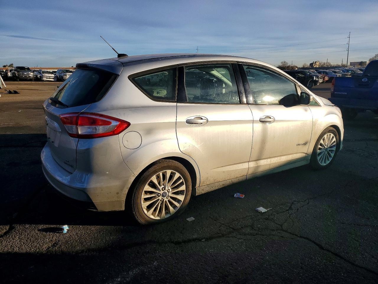 2018 Ford C-Max Se - Image 3