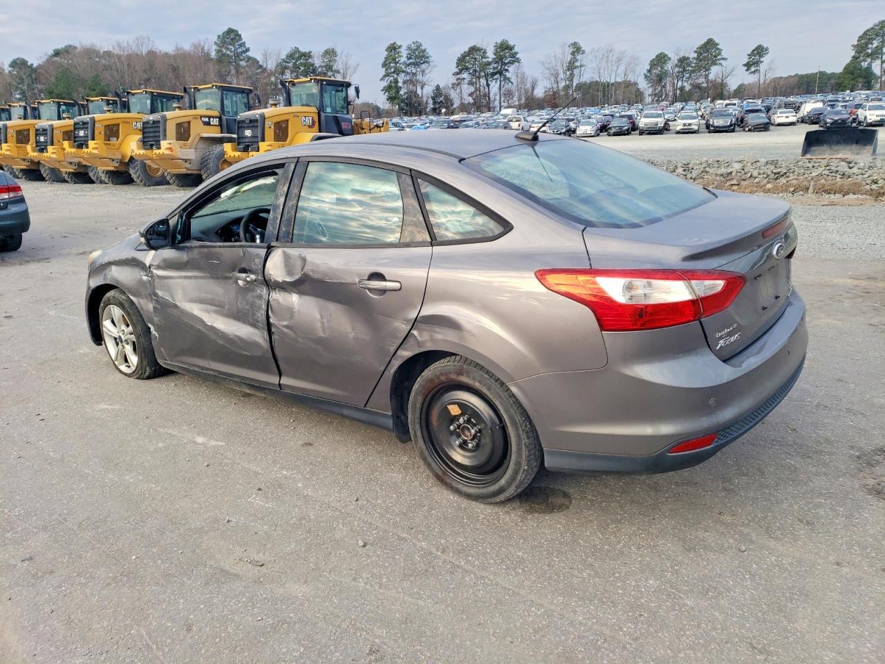 2014 Ford Focus Se - Image 2