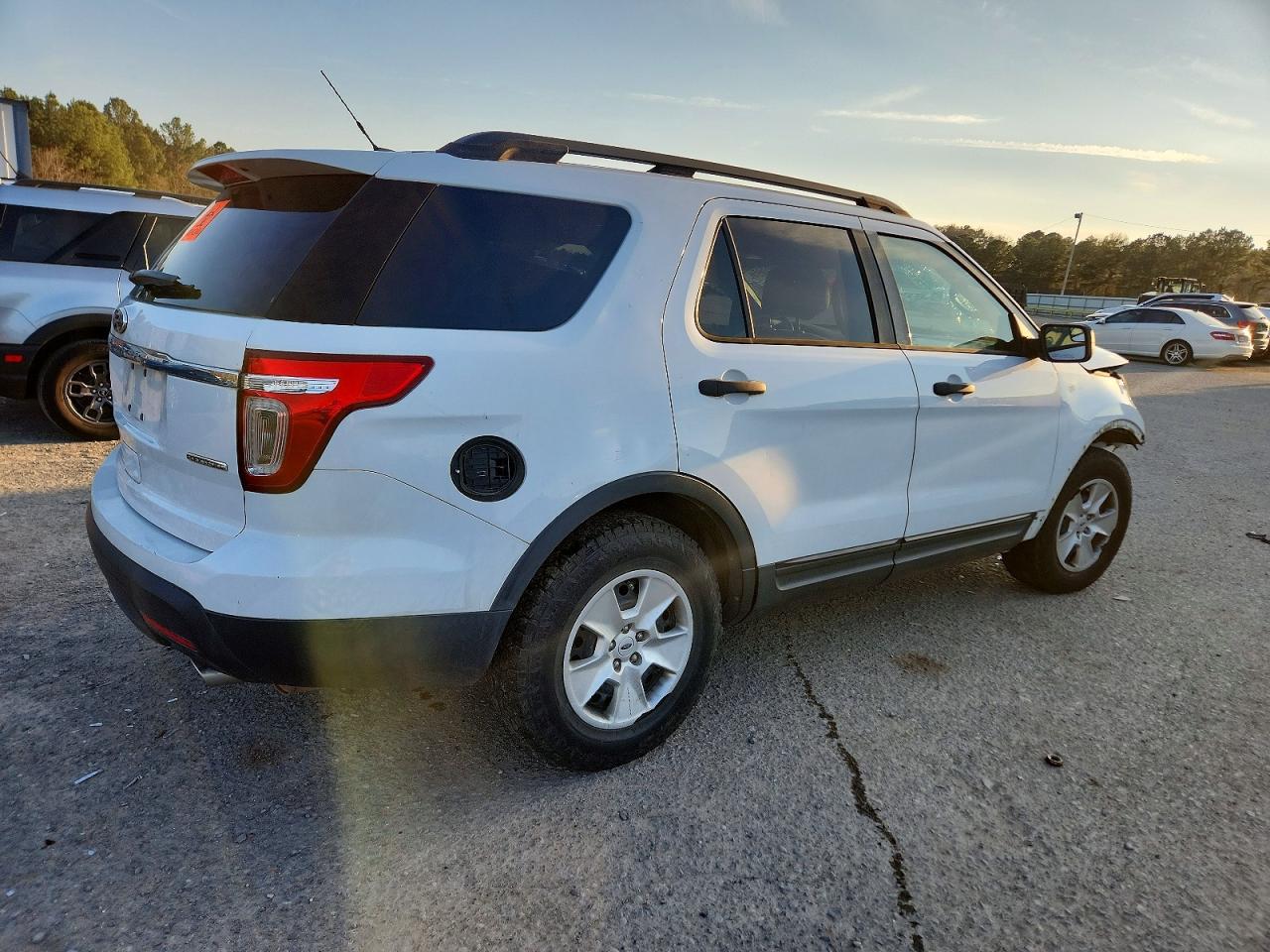 2013 Ford Explorer - Фото 3