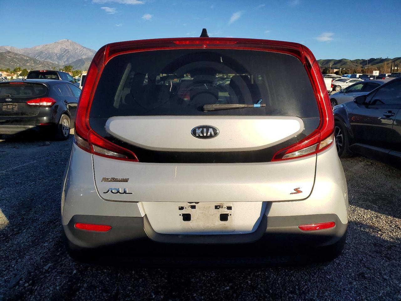 2020 Kia Soul Lx - Image 6