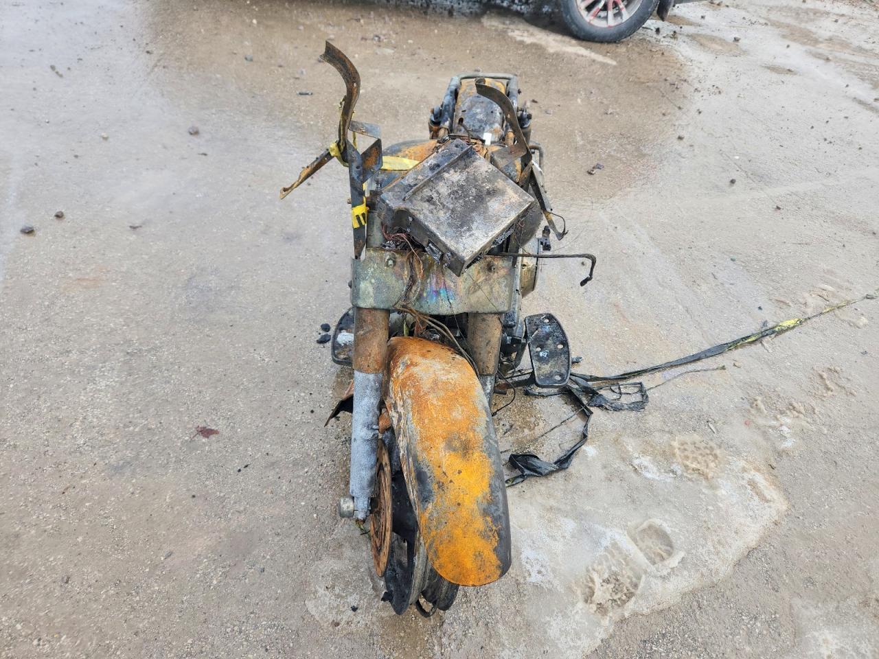 2000 Harley-Davidson Flhtci - Image 2