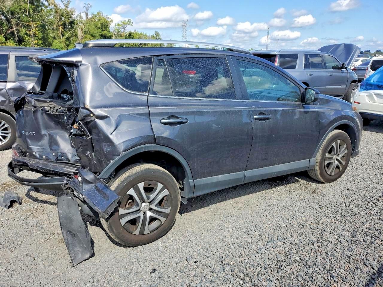 2016 Toyota Rav4 Le - Фото 3