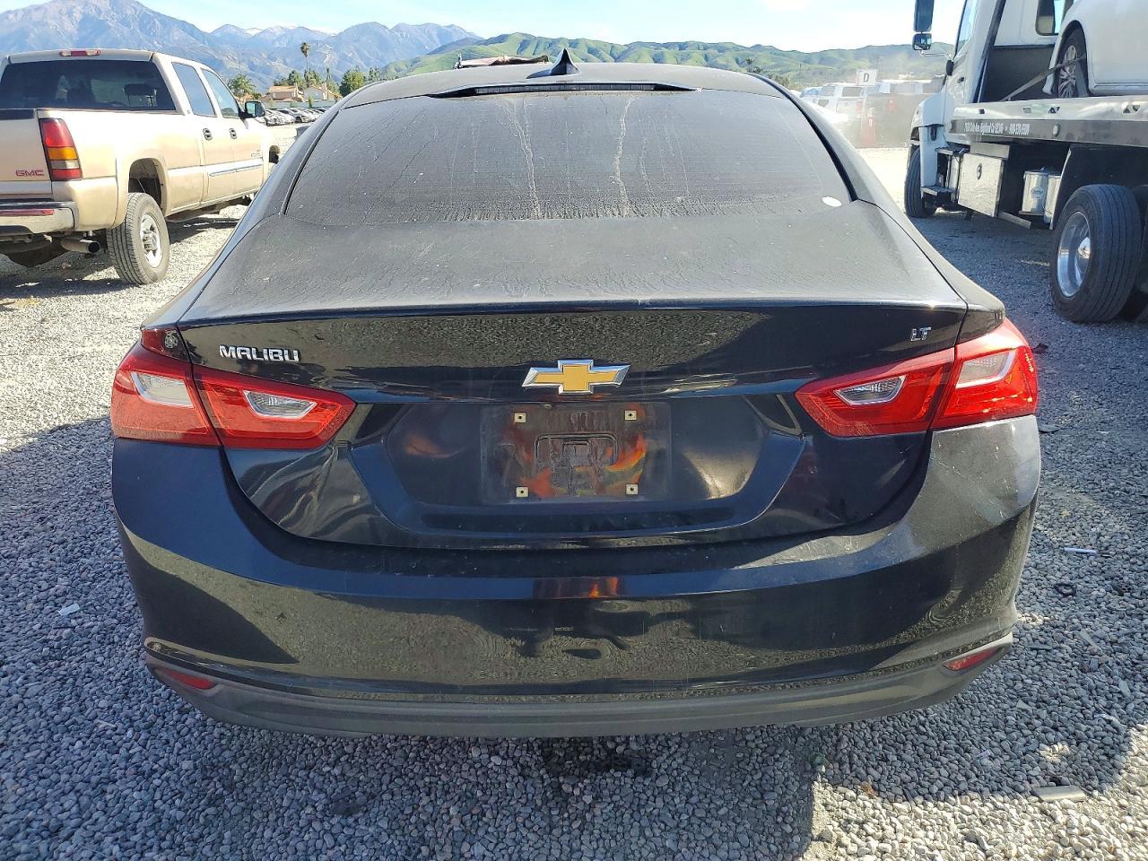 2017 Chevrolet Malibu Lt - Фото 6