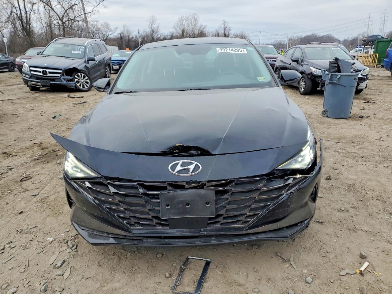 2023 Hyundai Elantra Limited - Фото 5