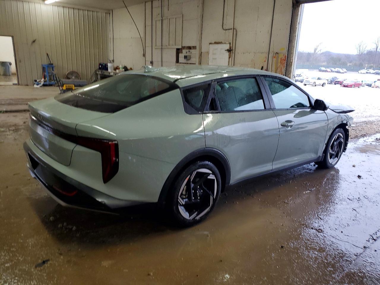 2025 Kia K4 Ex - Фото 3