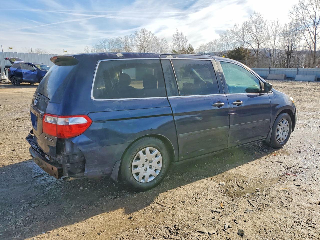 2007 Honda Odyssey Lx - Image 3